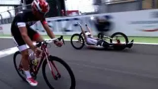 Lars Hoffmann DTM Lausitzring Handbikefahrt von Lars Hoffmann mit Timo Scheider
