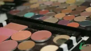 Eyeliner Techniques |  Create endless eye looks with one versatile palette!
