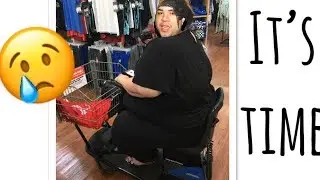 Amberlynn Reid BUYS Destiny and Dana's love while doing a Walmart Haul | Reaction