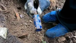廃村でレア瓶発掘してたら相場20000円のお宝が出ちゃいました【ボトルディギング】