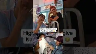 Higher Brothers give Nardwuar a gift 😂 #gift #free #nardwuar