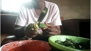 Cutting a local vegetable for dinner//Growingyoutuber