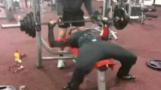 Bankdr&uuml;cken 95kg , Christian Arnold