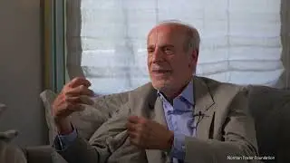 Building the Future - Eugenio Gald&oacute;n | Oral History Programme