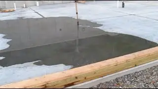 Лужи воды в новой бетонной плите — что делать?