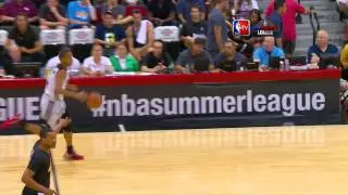 CJ McCollum Long Alley-Oop To Victor Claver
