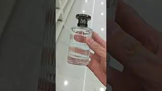 Beautiful Ribbed Square Perfume Bottle with Zamac Cap