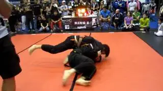 Robert Yamashita (Elite MMA Baytown) vs. Spenser Gilliam (Solis MA) - 2012 F2W/WGC Austin Open