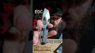 A Pry Bar Multitool - GIRIAITUS 10-in-1