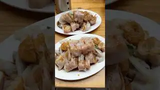 Steamed rice noodle roll with Chinese donuts  #food #streetfood#delicious