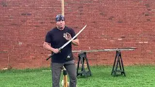 The Zombie Tools &ldquo;Apokatana &ldquo; cutting through very hard bamboo easily ! 