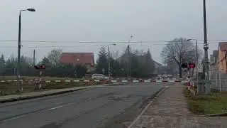 Przejazd Kolejowy Rzepin ul. Słubicka. EN57.