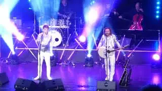 Bee Gees Tribute Show Jive Talkin' live, More Than A Woman.