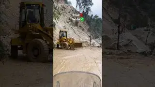 This is the road condition of mechuka. #youtubeshorts #dangerousroads #offroad #rain #mechuka