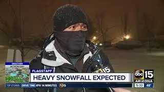 Heavy snow falling in Flagstaff