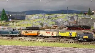 Rangierfahrt in Spur N mit BR 212