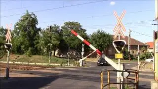Magyar vasúti átkelőhely Budapest Tárcsás / Spoorwegovergang Hongarije