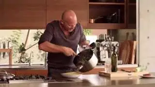 Matt Moran Cooking with SCANPAN - Steamed Mussels