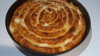 Brza pita sirnica od kupovnih jufki. Kada nemate vremena, ova pita je savr&scaron;eno rje&scaron;enje 🙂