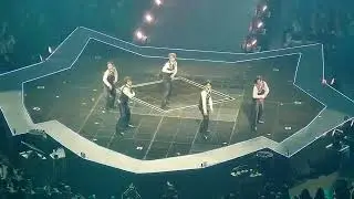 LYKN - เลิกกับเขาเดี๋ยวเหงาเป็นเพื่อน(May I) 191025 #LYKNDuskAndDawnConcertDay2 #LYKN