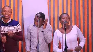 live band,@timowakinanda9705 @PiusPianist @tabbymainak @johnwakigocoo5523