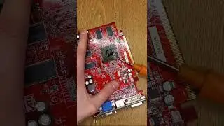 🔬ВИДЕОКАРТА под микроскопом (2 часть) #shorts#микроскоп#компьютеры#сборкапк#видеокарта #процессор