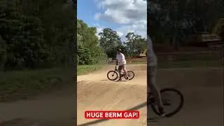 HUGE BERM TO BERM GAP 💎🔥 #bmx #gap #bermjump