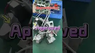 This cold flame fireworks machine is very mini and convenient. Spraying height of 2-3 meters.