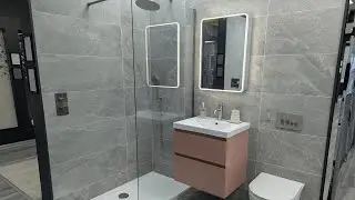 Ripples Bathroom Display C15 - Elegant Contrast with Soft Pastel Accents