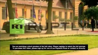 Germany: Merkel hosts dinner fit for a president