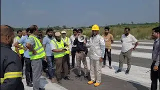 পোস্ট ব্রিফিং অব ফায়ার ড্রিল এক্সারসাইজ at Jashore Airport by Airport Manager