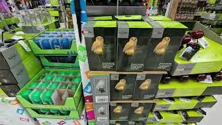 Am &icirc;ntrat &icirc;n magazinul Jhumbo , Am găsit o lampa Led, Am achizitionat-o !@