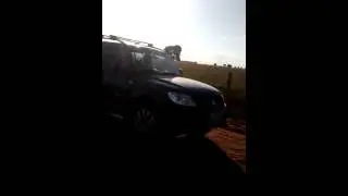 Tr4 tanto no asfalto como na terra perfeita