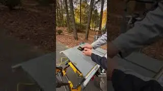 Dewalt&rsquo;s riving knife can be used to square the blade