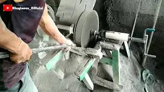 Membuat cobek dari batu gunung Merapi part 1