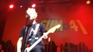 Kerrang Tour 2016 - Sum 41 - The Hell Song