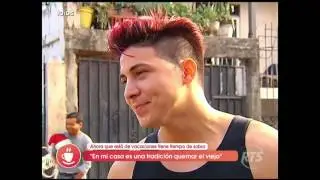 Diego Álvarez 'Don Day'  elabora el monigote en Mapasingue