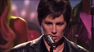 Saara Nüganen: Enrique Iglesias 