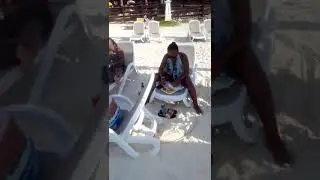 Kenny beach, grilled lobster 🦞 and fish 🐟 on Dickerson bay Antigua 🌴🥥🌊