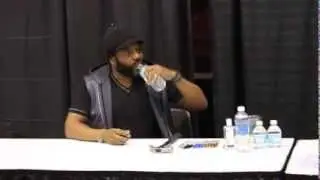Chad Coleman at Walker Stalker Con - Chicago 2014