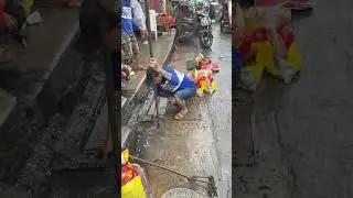 Declogging tayo dito sa Herbosa Tondo