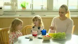 No Mess, No Stress! Introducing the Pickcup Snack Cup for Kids