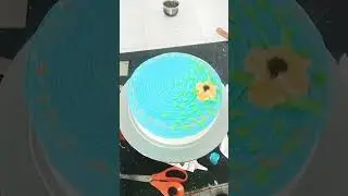 round cake design#short video#like #subscribe #share 🙏🙏🙏