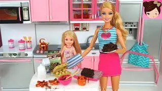 Barbie & Chelsea Bake Brownies in the Pink Doll Kitchen Toy - Yummy Nummies