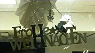 Weihnachtliche Schaufenster - am Klavier Mr. Pianoman Thomas Krüger