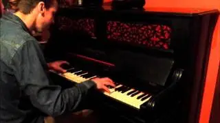 THE PRIDE OF BUCKTOWN (Roberts)  |  Max Keenlyside, piano