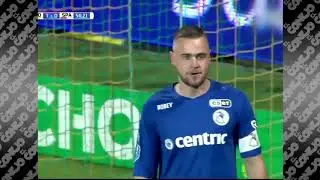 &iexcl;CUADRUPLE atajada del portero Holandes Roy Kortsmit!