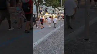 EVENING 🇮🇹 Lido Di Jesolo ❤️ Street Italia 😎 WALK tour 4K CENTRUM CITY #shorts