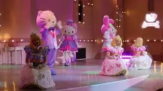 A small show for kids Hello Kitty in the theme park 