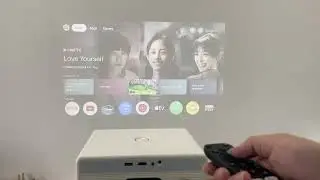 How to switch signal sources on the BYINTEK PLATO T5Max projector